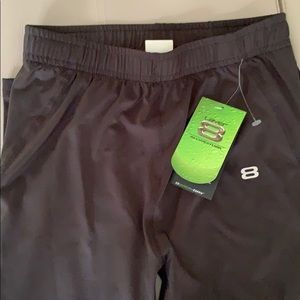 Layer 8 boys base layer black. Size L.